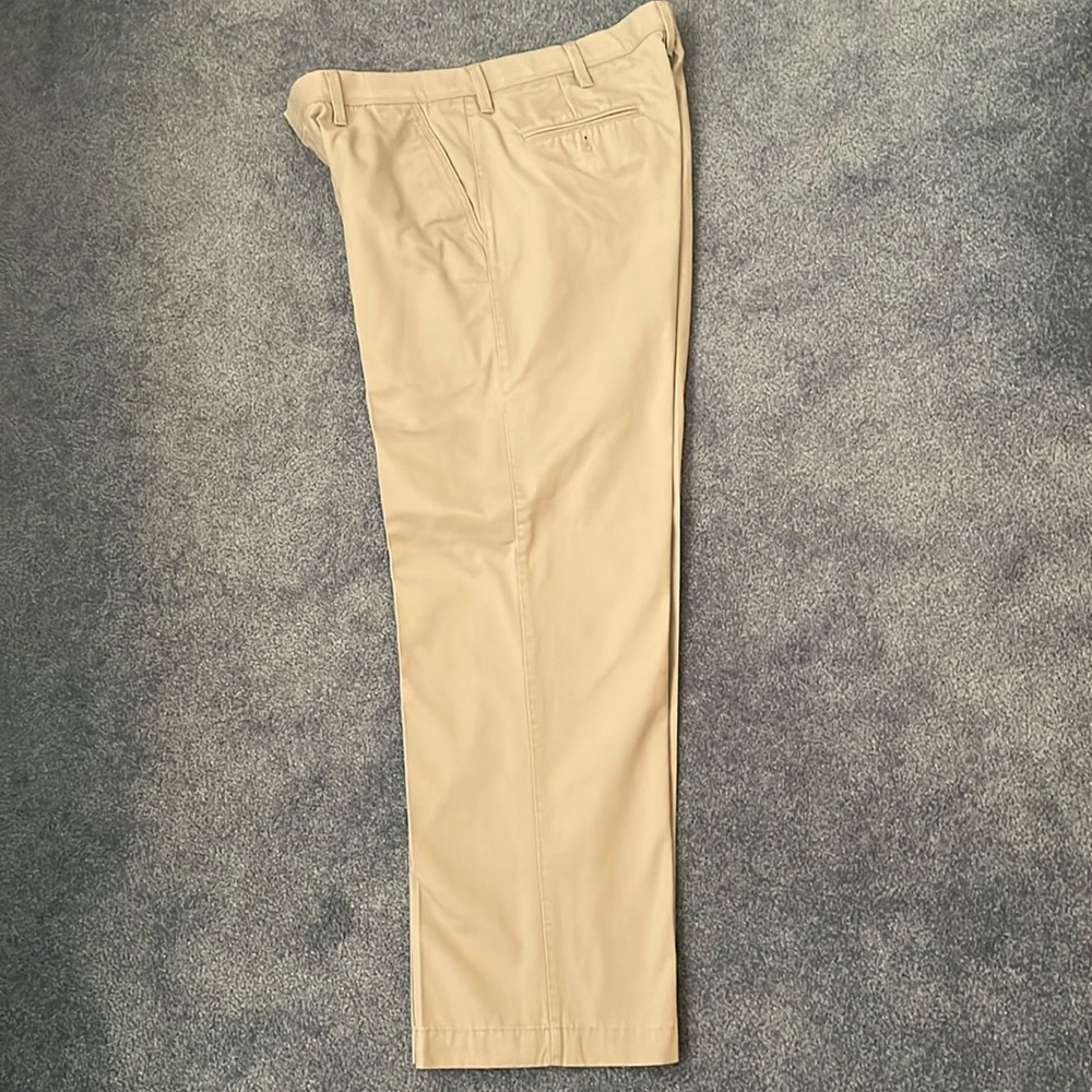 Haggar Life Khaki men’s grey pants
